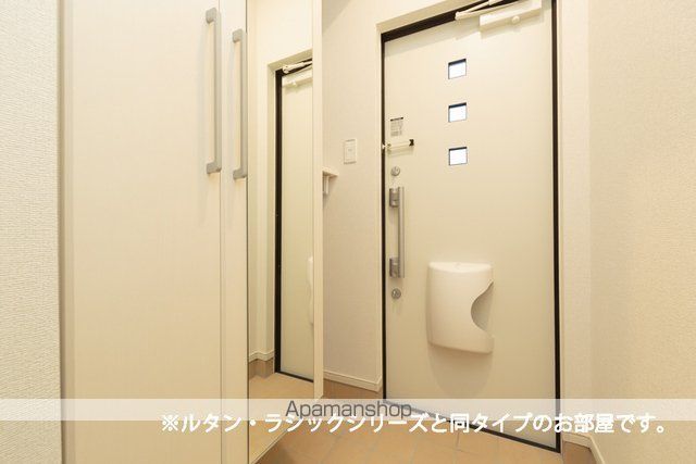クレアIIの内装写真