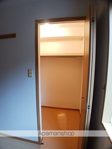 フォレスト高陽東 弐番館の内装写真