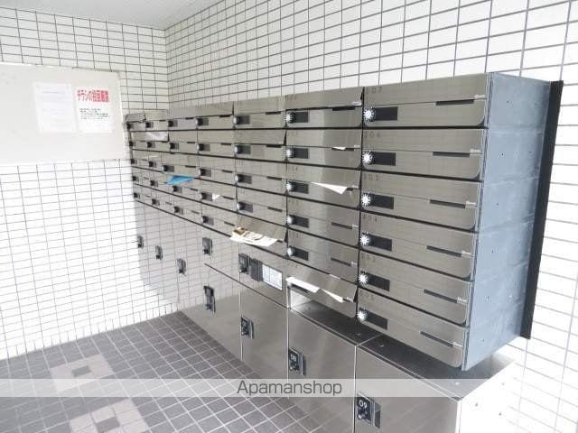 ベルシティ旭ヶ丘の玄関写真