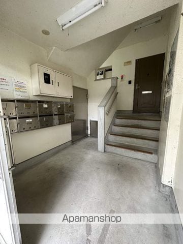 ビレッジハウスだいわ2号棟の玄関写真