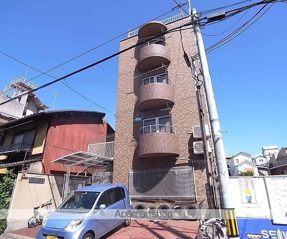 マンション丸高の外観写真
