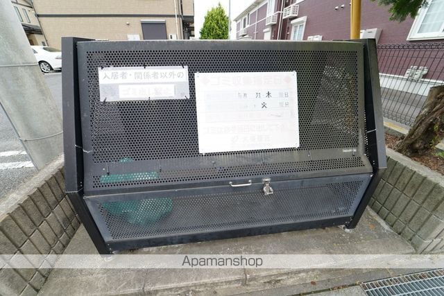 ドゥーベルジュ A棟の外観写真