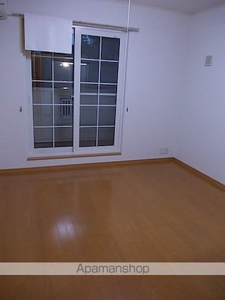 サンローレル[1LDK/42.8m2]のリビング・居間1