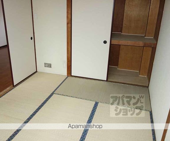 マンション桂風の内装写真