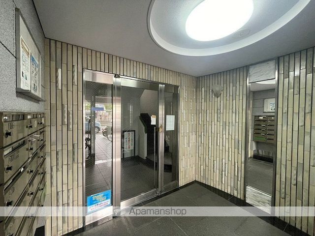 CASA COMODOの玄関写真