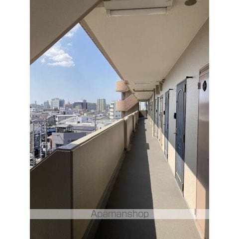 ブロンズ森島の内装写真