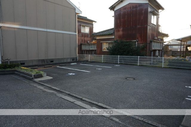 アドバンテージB棟の外観写真