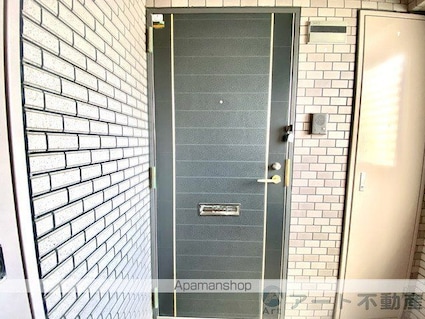 グランドステイタス道後[3LDK/75.48m2]のエントランス2