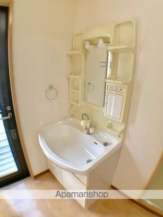 エテルノ・ラ・パイン[2LDK/61.34m2]の洗面所