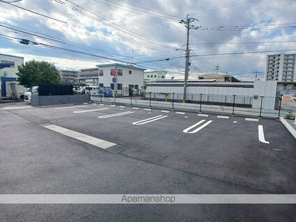 フラテッリ　Ｓ[1K/36.33m2]の駐車場