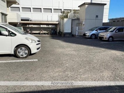 カーサ松村[3DK/64.03m2]の駐車場