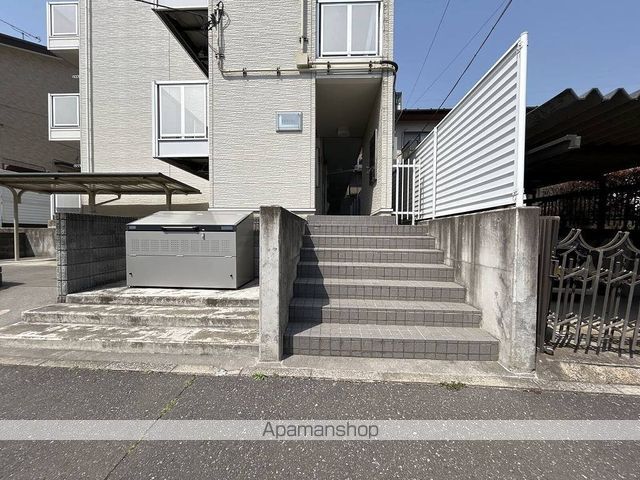 レオパレスアビタンティの玄関写真