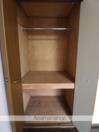 パレ・ド・メナールＢ棟[1K/31.57m2]の収納