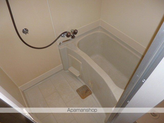 小鳩マンションの内装写真