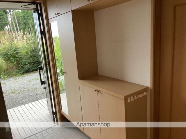 常磐線 富岡駅 徒歩27分 2階建 築22年の内装写真