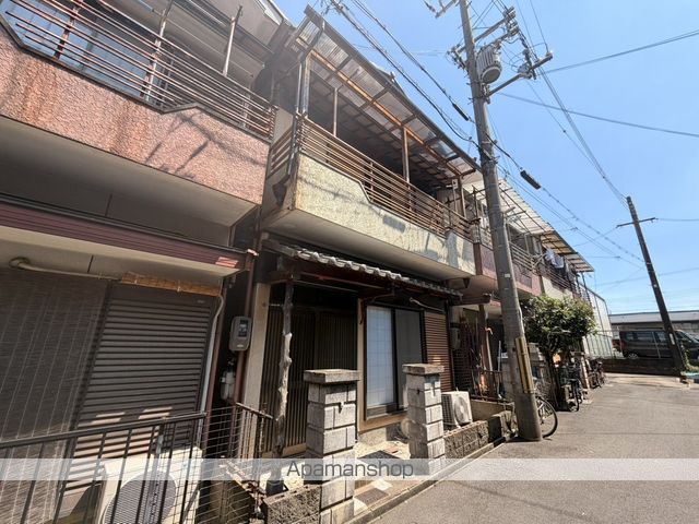 片町線 長尾駅 徒歩23分 2階建 築47年の外観写真