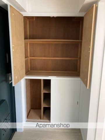 スカイクレスト与板Iの内装写真