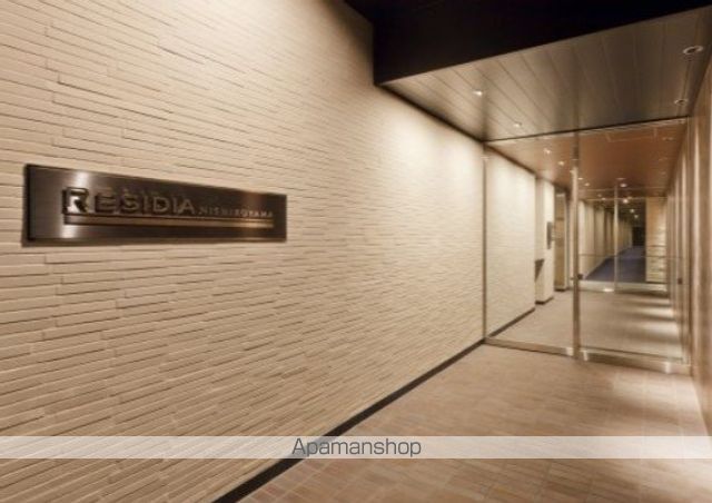 レジディア西小山の玄関写真