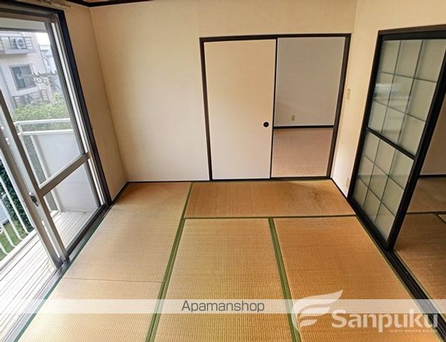 タウニィ石手の内装写真