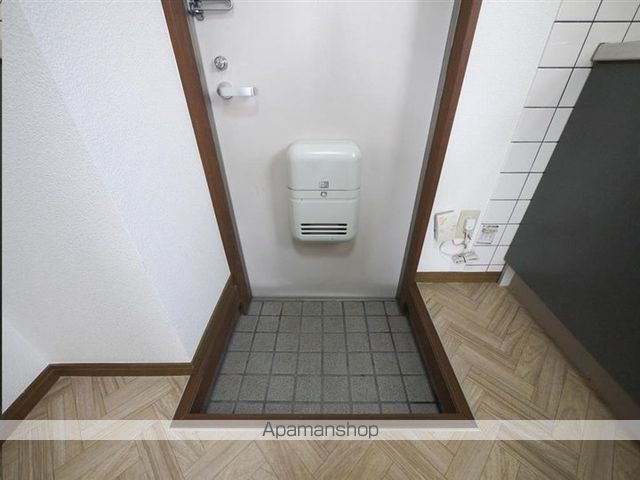 ウィンディ上野山Cの内装写真