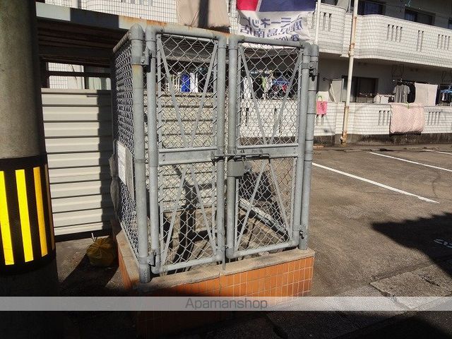 ペアーハイツの外観写真