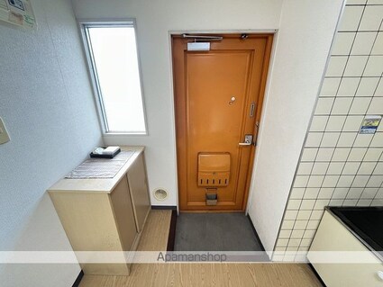 コーポ若草[1K/26.08m2]の玄関