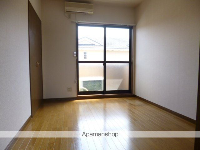 detached 東京都立川市柴崎町１丁目20-20

地図を見る