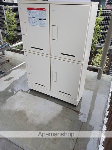 小田原市 3階建 新築の内装写真