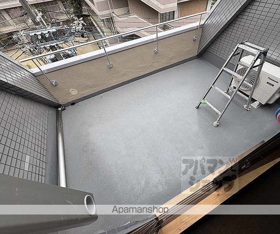 KARASUMA STEPsの内装写真