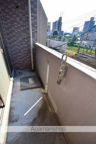 ブルーアイズ中央の内装写真