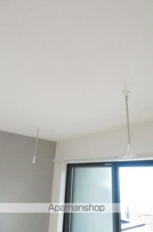 T−2NDの内装写真