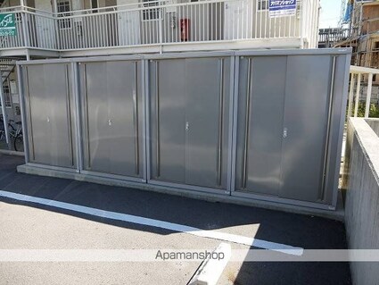 エレガント桐[2LDK/69.03m2]の共用部3