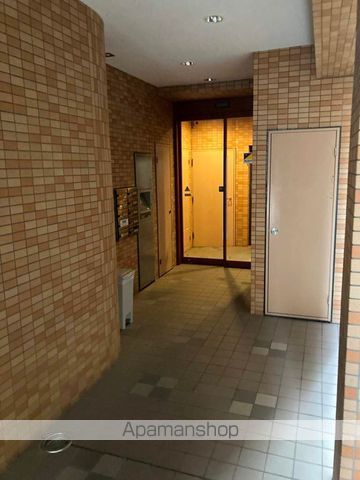 アペックスヒルズ西宮の玄関写真