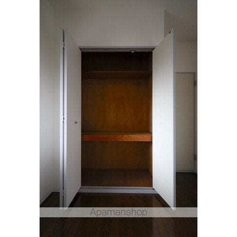 エマーレ南浦和の内装写真