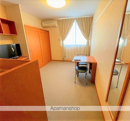 レオパレスＧａｒｄｅｎ[1K/23.18m2]の玄関