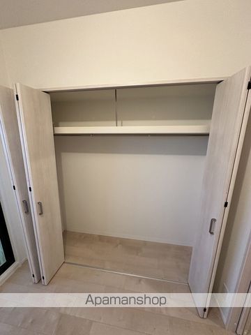 スプランディッドVIIIの内装写真