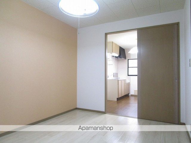 メゾントレビXIIIの内装写真