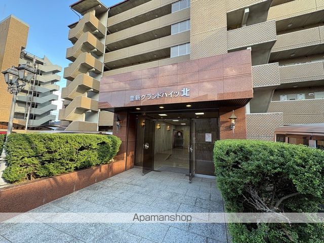豊新グランドハイツ北の玄関写真