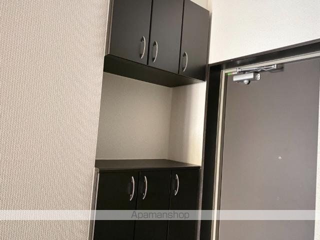 静岡市駿河区 2階建 築17年の内装写真