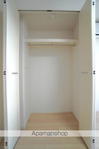 CREATIF駒澤大学前の内装写真