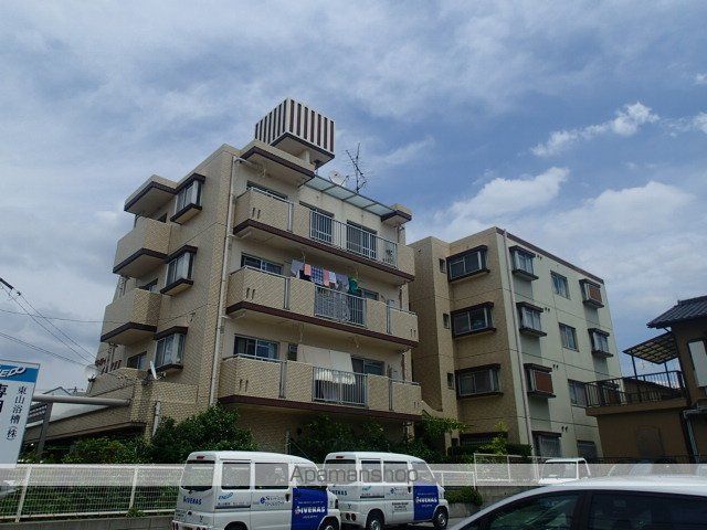 エトワールOZUの外観写真