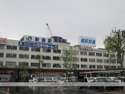 異人池ヒルズ[2LDK/58.47m2]の周辺1