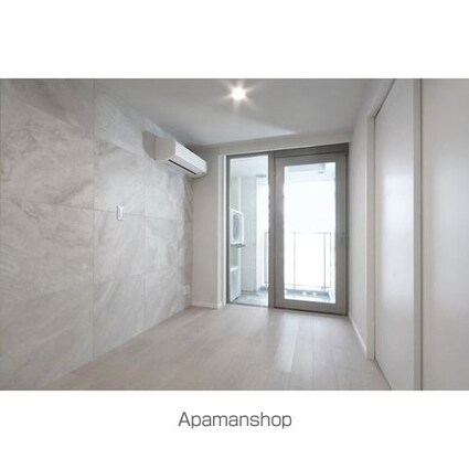 ストーリア赤坂[2LDK/70.22m2]の収納