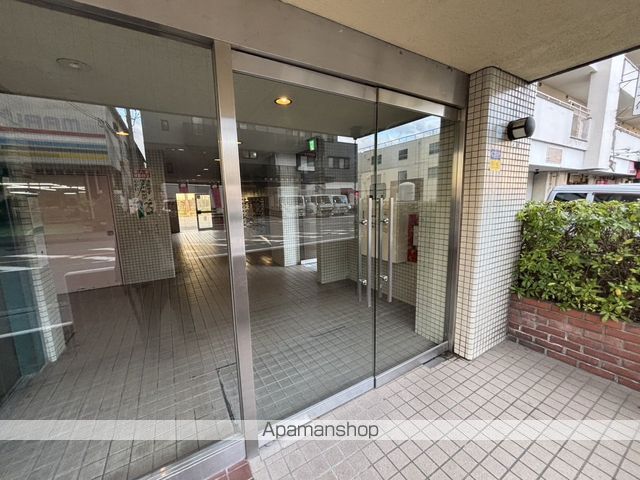 家具町ハイツの玄関写真