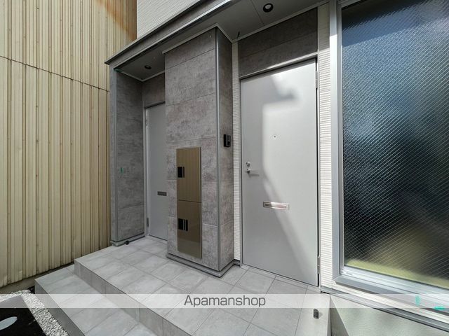 INTEGRAL ISHIKURAMACHIの玄関写真