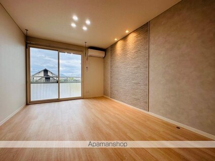 長野県長野市大字南長池[2LDK/66.87m2]のリビング・居間