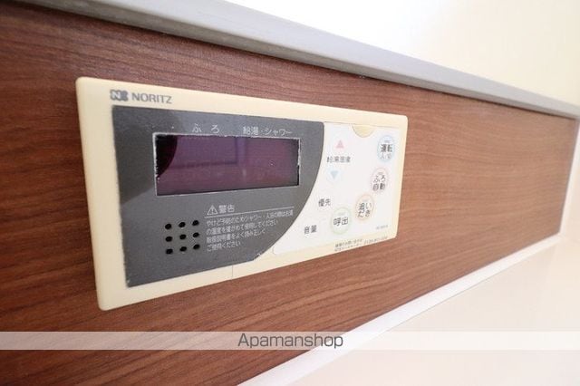 クウラージュ E棟の内装写真