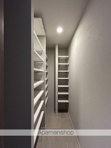 ザ・ライオンズ横川の内装写真