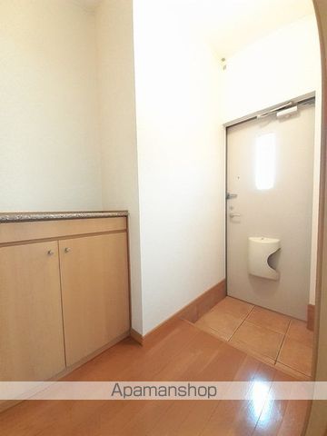 ミニヨン[1R/35.98m2]の玄関