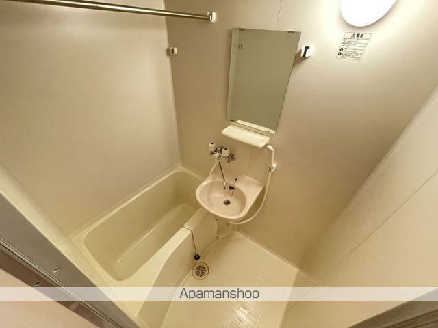 レオパレス西波止場の内装写真